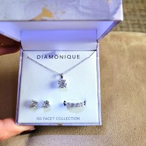 Diamonique Jewelry Set